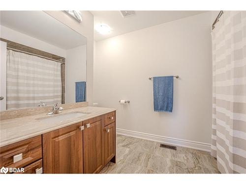 41 Landscape Drive, Oro-Medonte, ON - Indoor Photo Showing Bathroom