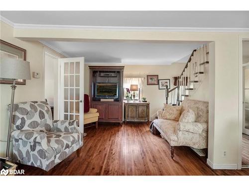 3098 Given Road, Cooksville, ON - Indoor Photo Showing Living Room