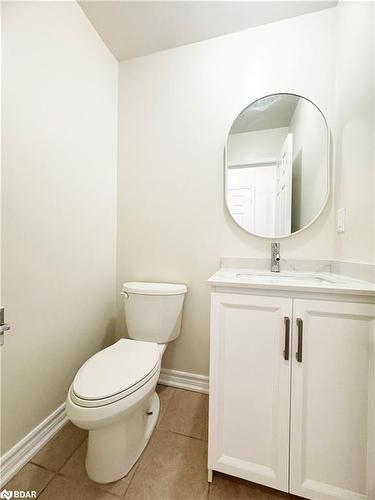 6 Carruthers Crescent, Barrie, ON - Indoor Photo Showing Bathroom