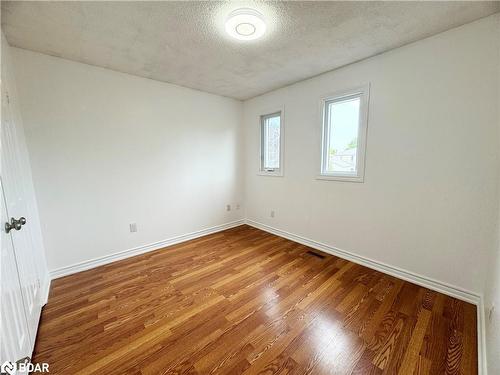 6 Carruthers Crescent, Barrie, ON - Indoor Photo Showing Other Room