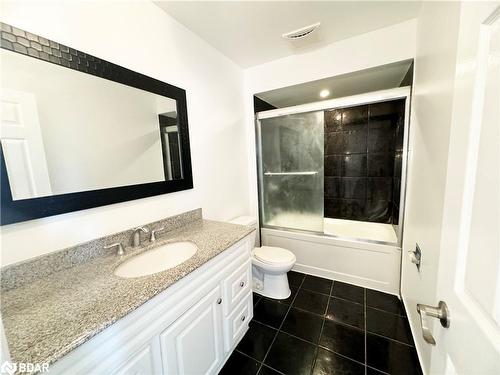 6 Carruthers Crescent, Barrie, ON - Indoor Photo Showing Bathroom