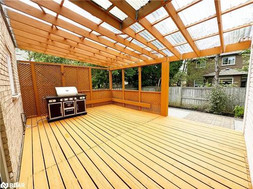 6 Carruthers Crescent, Barrie, ON - Outdoor With Deck Patio Veranda