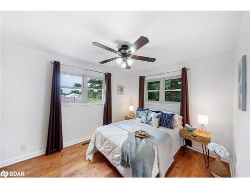 56 South Street, Orillia, ON - Indoor Photo Showing Bedroom