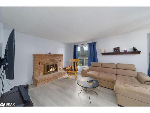 405 Leacock Drive, Barrie, ON - Indoor Photo Showing Living Room With Fireplace