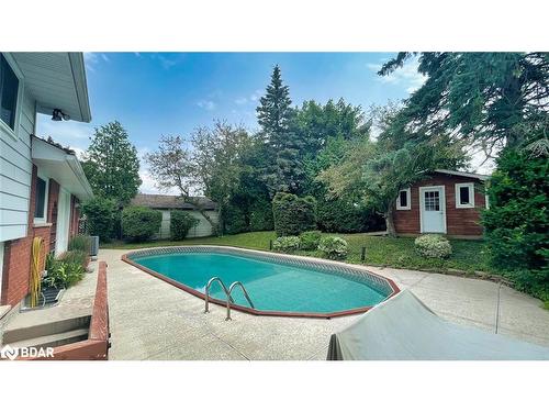 16 Westminster Avenue, Guelph, ON - Outdoor With In Ground Pool