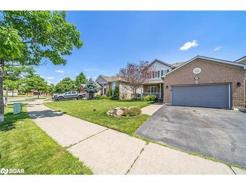 45 Country Lane, Barrie, ON - Outdoor With Facade