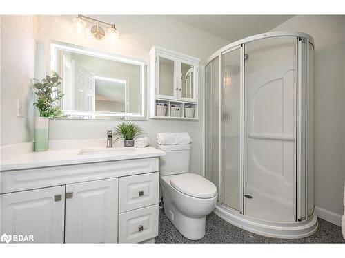 5 Nicholson Crescent, Minesing, ON - Indoor Photo Showing Bathroom