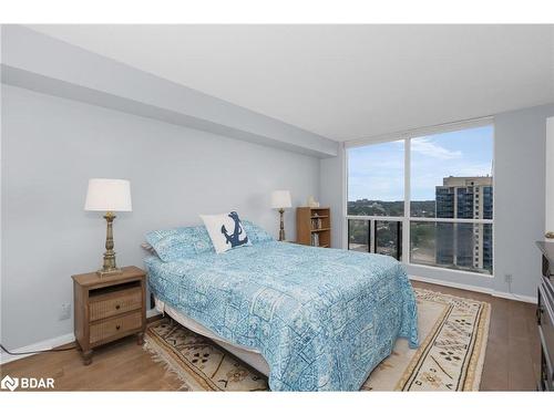 1203-65 Ellen Street, Barrie, ON - Indoor Photo Showing Bedroom