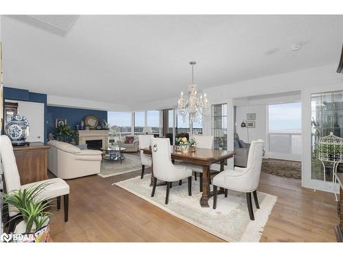 1203-65 Ellen Street, Barrie, ON - Indoor Photo Showing Dining Room