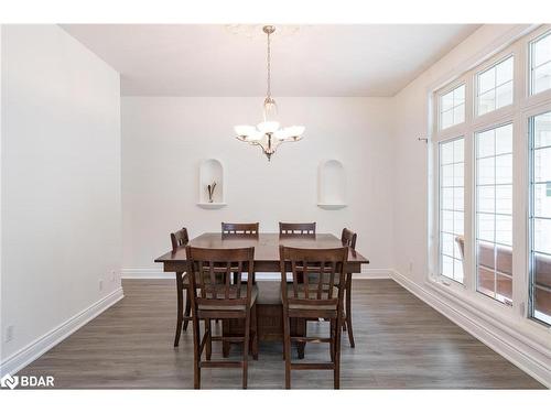 639 Concession 16 Road E, Tiny, ON - Indoor Photo Showing Dining Room