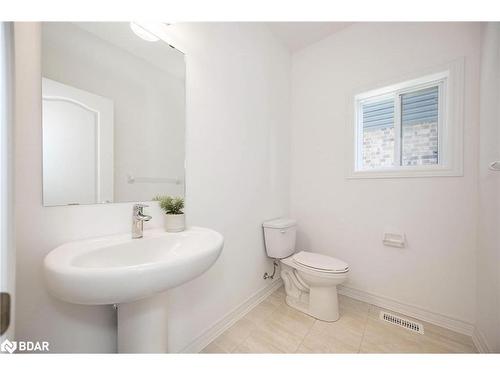 79 Plewes Drive, Collingwood, ON - Indoor Photo Showing Bathroom