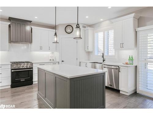 140 Centre Road, Madoc, ON - Indoor Photo Showing Kitchen With Stainless Steel Kitchen With Upgraded Kitchen