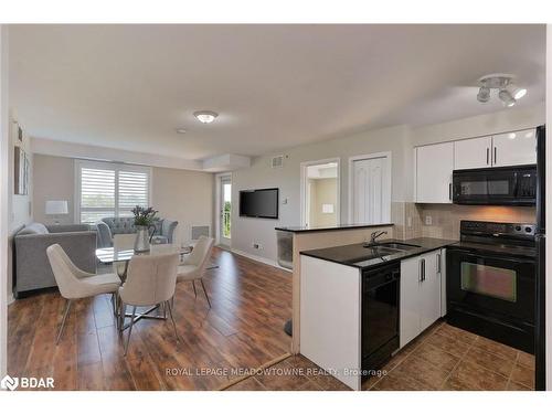 1416-8 Dayspring Circle, Brampton, ON - Indoor