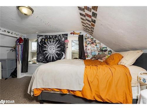 835 11Th Street W, Owen Sound, ON - Indoor Photo Showing Bedroom