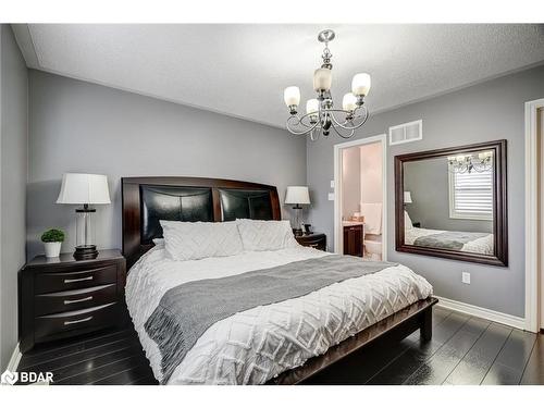 58 Hardgate Crescent, Brampton, ON - Indoor Photo Showing Bedroom