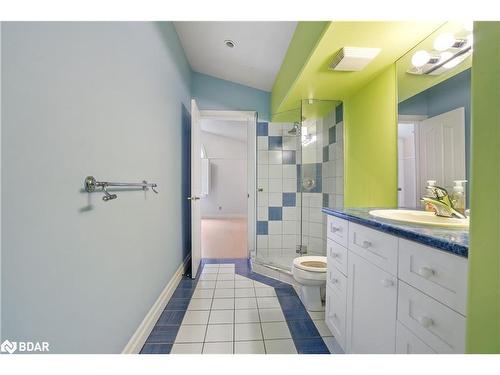 29 Glenhuron Drive, Springwater, ON - Indoor Photo Showing Bathroom