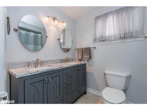 31 Glenridge Road, Barrie, ON - Indoor Photo Showing Bathroom