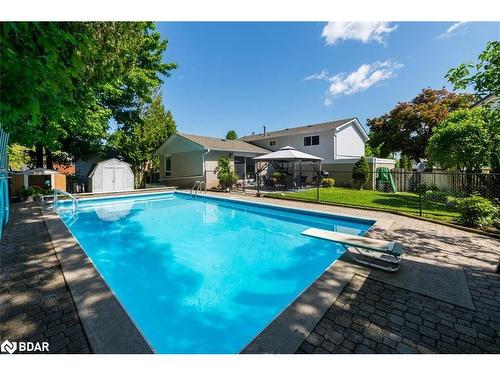 31 Glenridge Road, Barrie, ON - Outdoor With In Ground Pool With Backyard