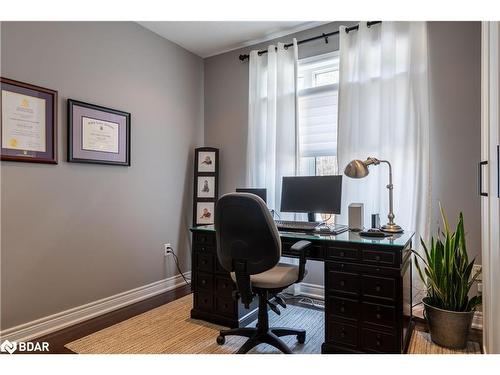 29 Stapleton Place, Barrie, ON - Indoor Photo Showing Office