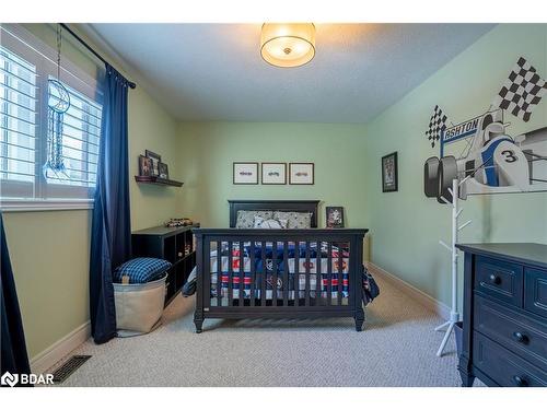 29 Stapleton Place, Barrie, ON - Indoor Photo Showing Bedroom