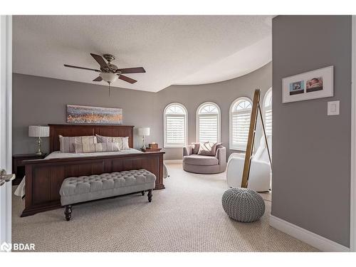 29 Stapleton Place, Barrie, ON - Indoor Photo Showing Bedroom