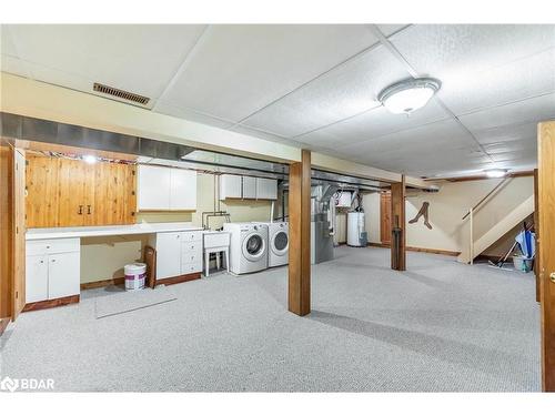 209 Bay Street Street, Shanty Bay, ON - Indoor Photo Showing Laundry Room