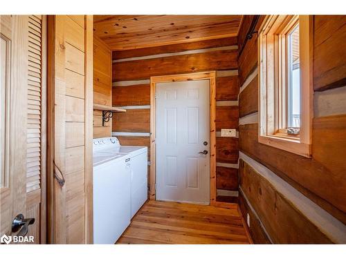 442 Holland Lake Road, Bancroft, ON - Indoor Photo Showing Laundry Room