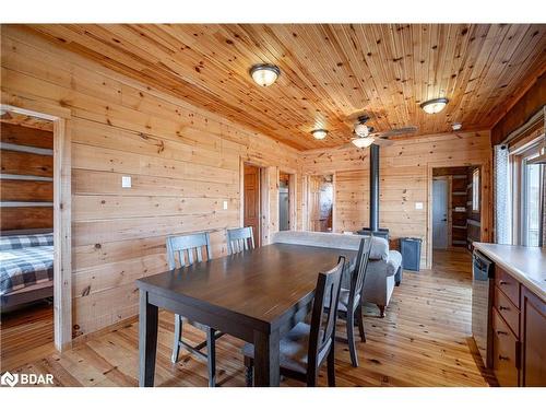 442 Holland Lake Road, Bancroft, ON - Indoor Photo Showing Dining Room