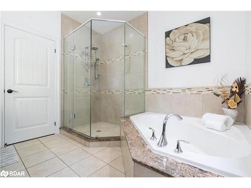 16 Boothby Crescent, Minesing, ON - Indoor Photo Showing Bathroom