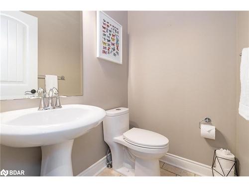 16 Boothby Crescent, Minesing, ON - Indoor Photo Showing Bathroom