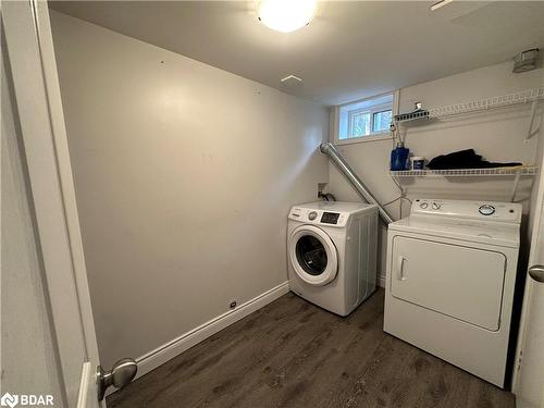 Lower-151 Ridge Street, Hamilton, ON - Indoor Photo Showing Laundry Room