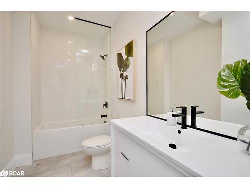 1411 Maple Way, Innisfil, ON - Indoor Photo Showing Bathroom