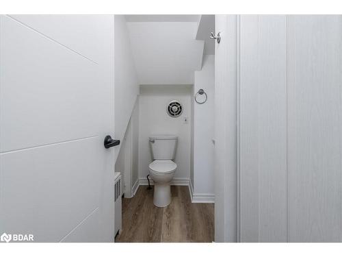 198 Barrie Road, Orillia, ON - Indoor Photo Showing Bathroom