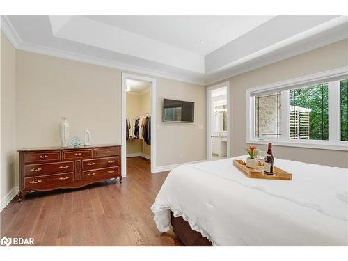 110 Mennill Drive Drive, Minesing, ON - Indoor Photo Showing Bedroom