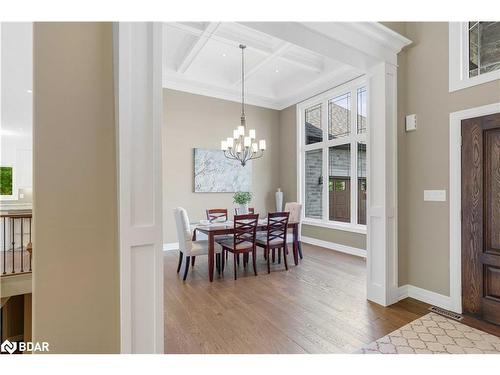 110 Mennill Drive Drive, Minesing, ON - Indoor Photo Showing Dining Room