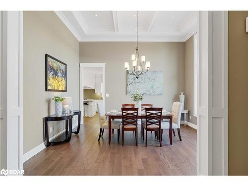 110 Mennill Drive Drive, Minesing, ON - Indoor Photo Showing Dining Room