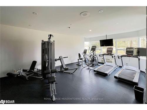 1212-121 Ling Road, Toronto, ON - Indoor Photo Showing Gym Room