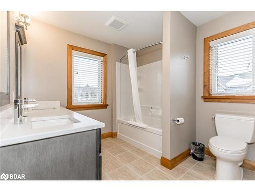 1B-1841 Muskoka Road 118 W, Bracebridge, ON - Indoor Photo Showing Bathroom