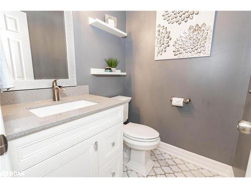 52 Thicketwood Avenue, Barrie, ON - Indoor Photo Showing Bathroom