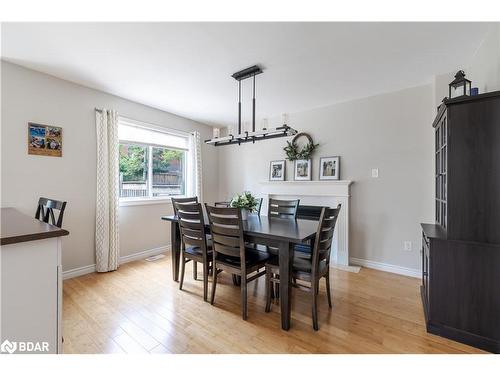 32 Brown Wood Drive, Barrie, ON - Indoor Photo Showing Dining Room