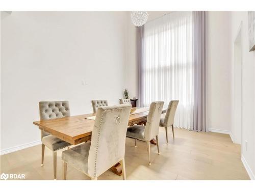 16 Samuel Crescent, Springwater, ON - Indoor Photo Showing Dining Room