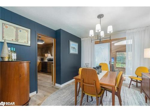 1009 Fairbairn Street, Peterborough, ON - Indoor Photo Showing Dining Room