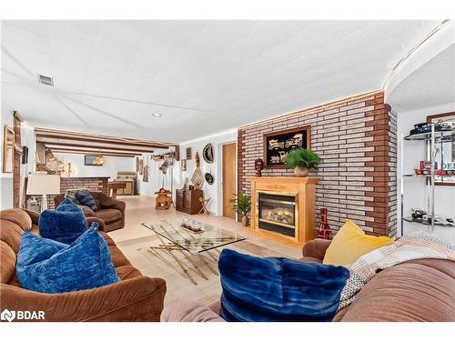 1009 Fairbairn Street, Peterborough, ON - Indoor Photo Showing Living Room With Fireplace