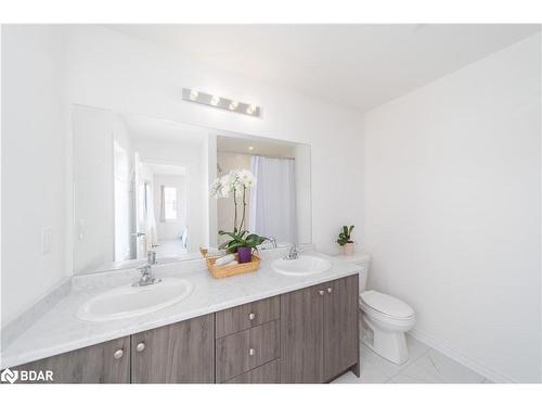 4 Courtland Way, Wasaga Beach, ON - Indoor Photo Showing Bathroom