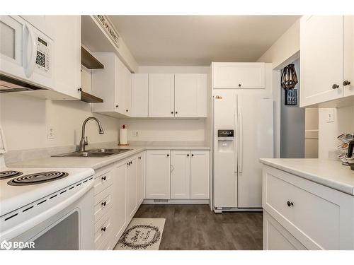 12 Chaucer Crescent, Barrie, ON - Indoor Photo Showing Kitchen With Double Sink