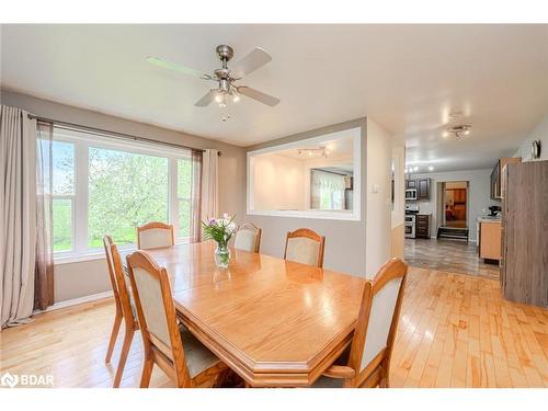 8747 10Th Line, Essa, ON - Indoor Photo Showing Dining Room