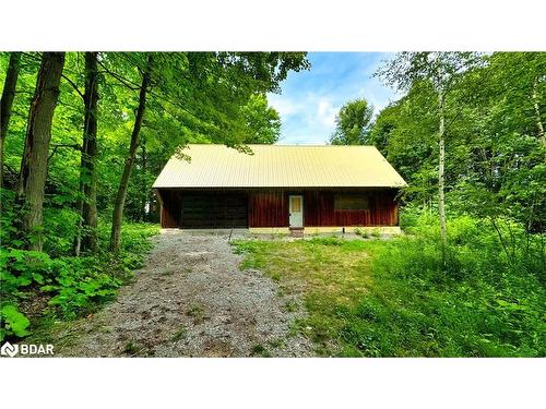 7 Beach Rd Road, Oro-Medonte, ON - Outdoor