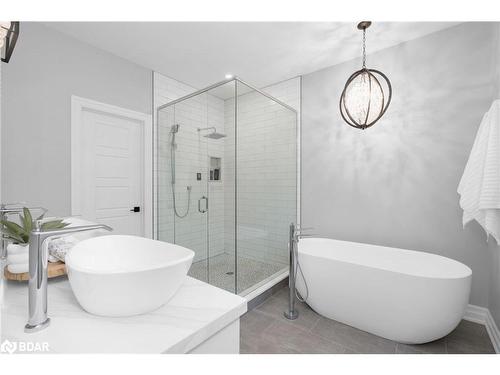 10 Walter James Parkway, Snow Valley, ON - Indoor Photo Showing Bathroom