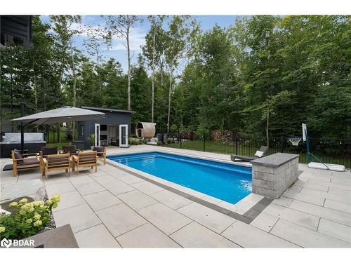 10 Walter James Parkway, Snow Valley, ON - Outdoor With In Ground Pool With Backyard