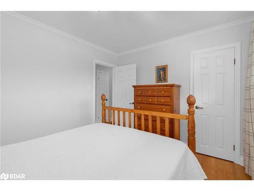 38 Lount Street, Barrie, ON - Indoor Photo Showing Bedroom